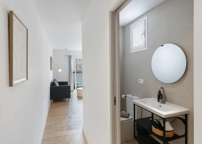 Atico Con Encanto Y Tranquilidad