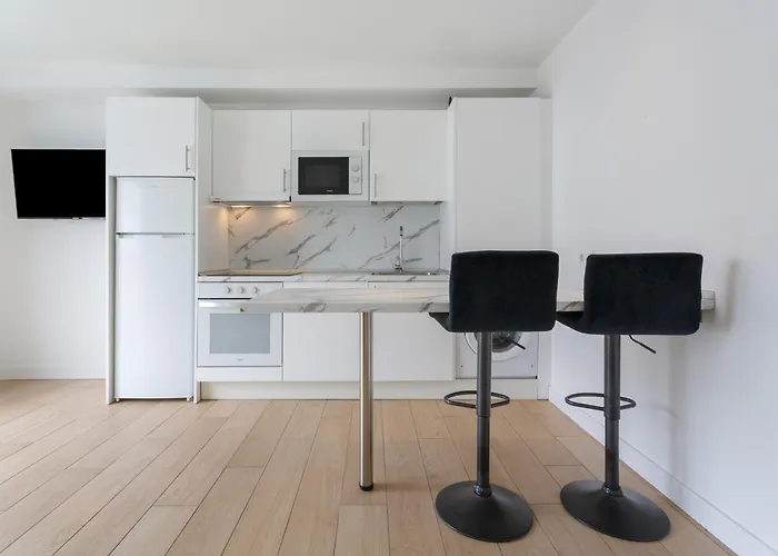 Atico Con Encanto Y Tranquilidad *